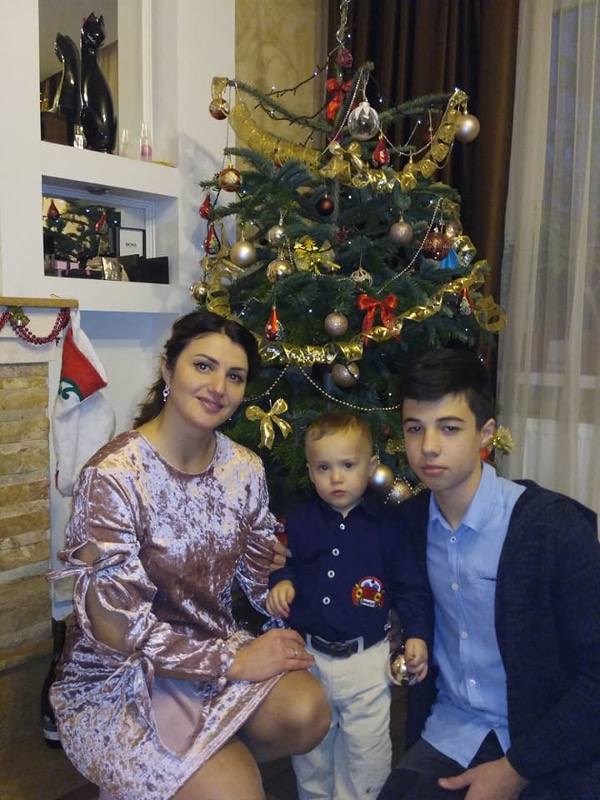 Weihnachten mit Mutter und Bruder
